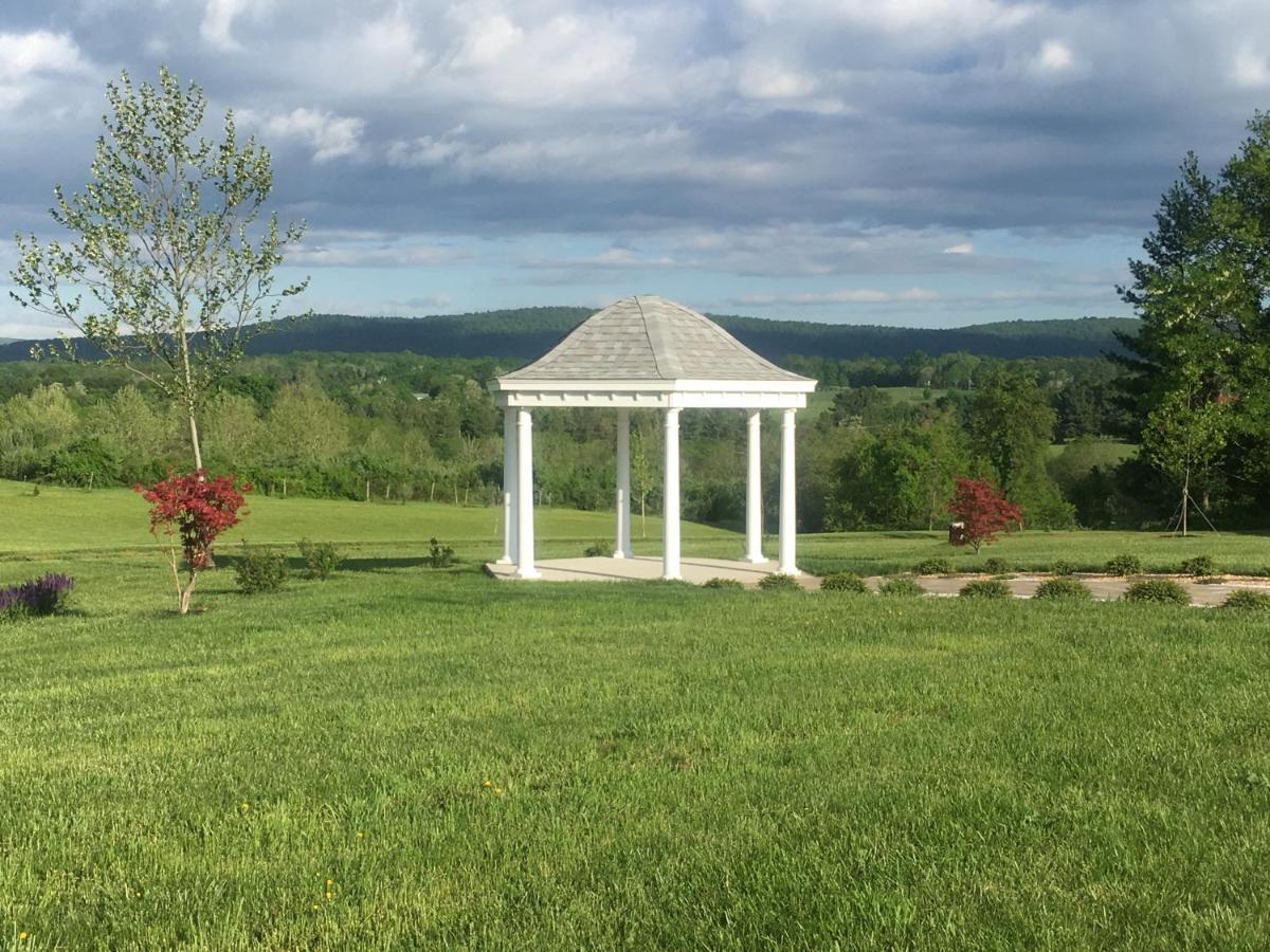 Loudoun Valley Manor B&B Waterford Екстериор снимка